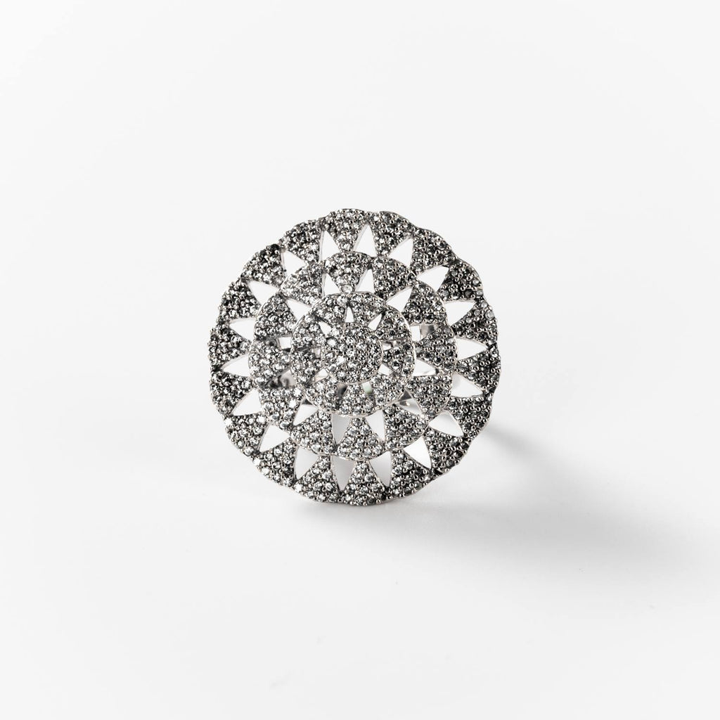 BIGAS033 - Anillo Círculos de luz de metal rodiado
